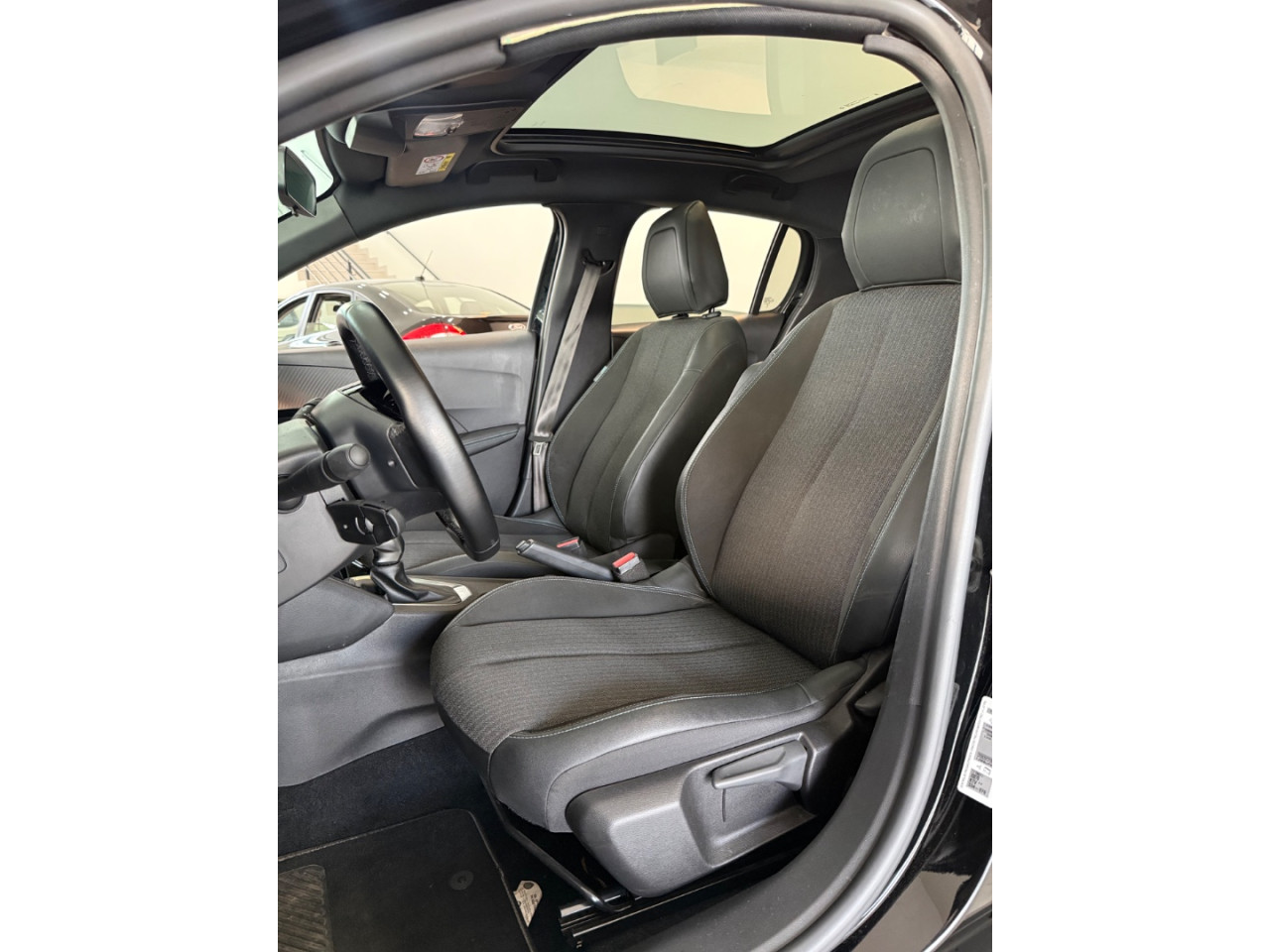 PEUGEOT 208 1.0 4P FLEX FIREFLY STYLE