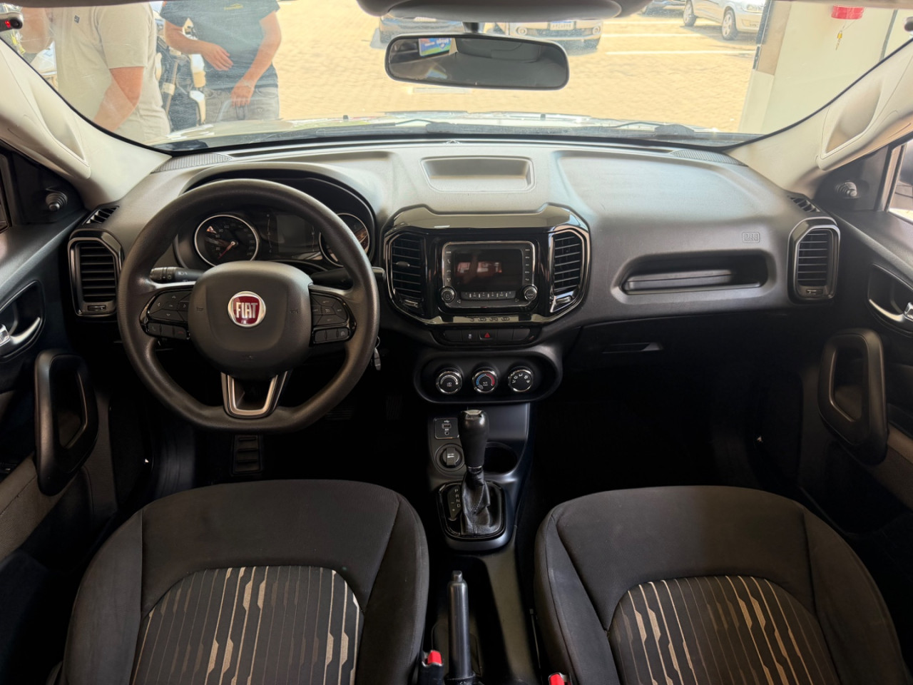 FIAT Toro 1.8 16V 4P FLEX FREEDOM AUTOMÁTICO