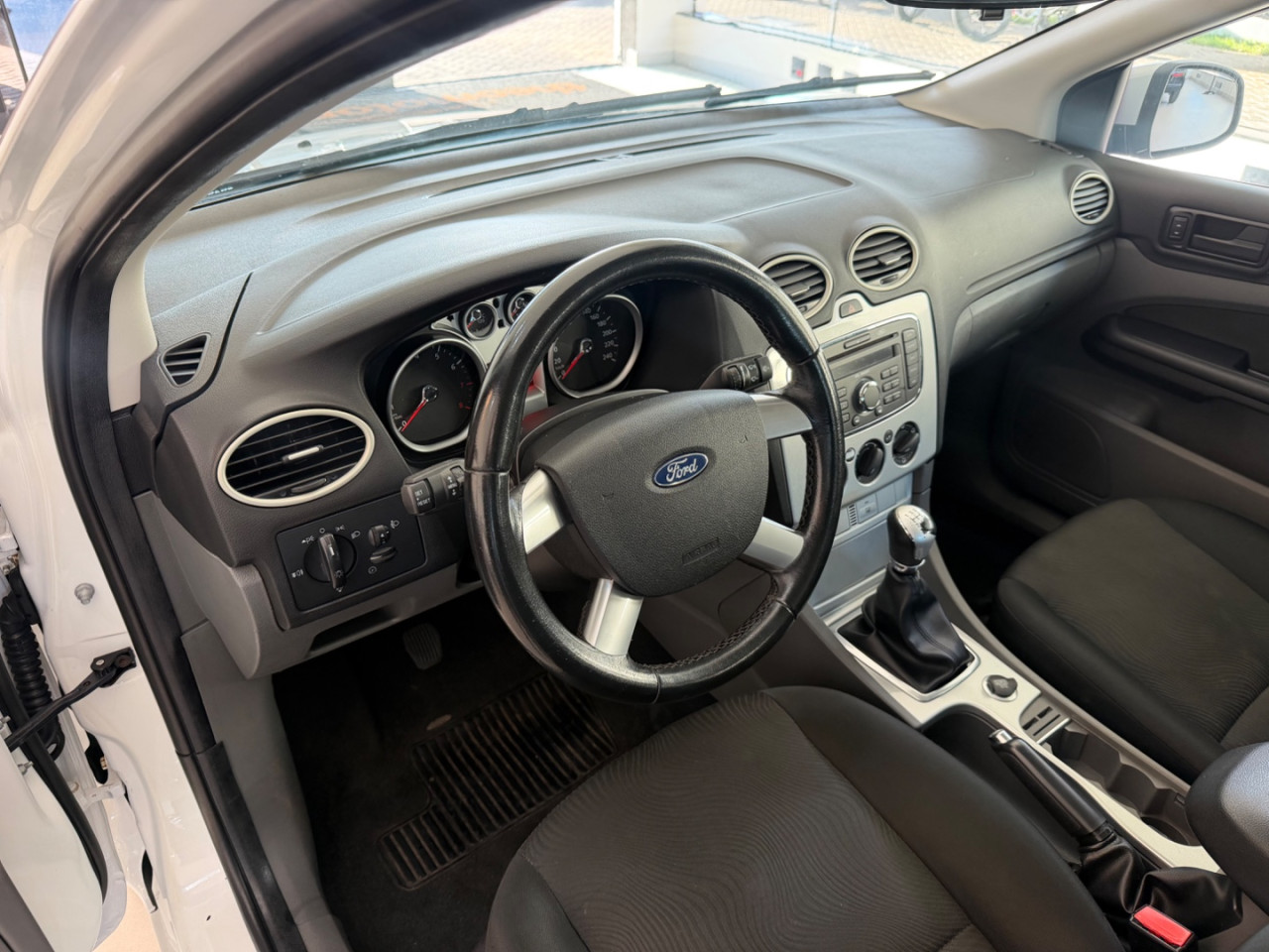 FORD Focus Hatch 1.6 4P GLX FLEX