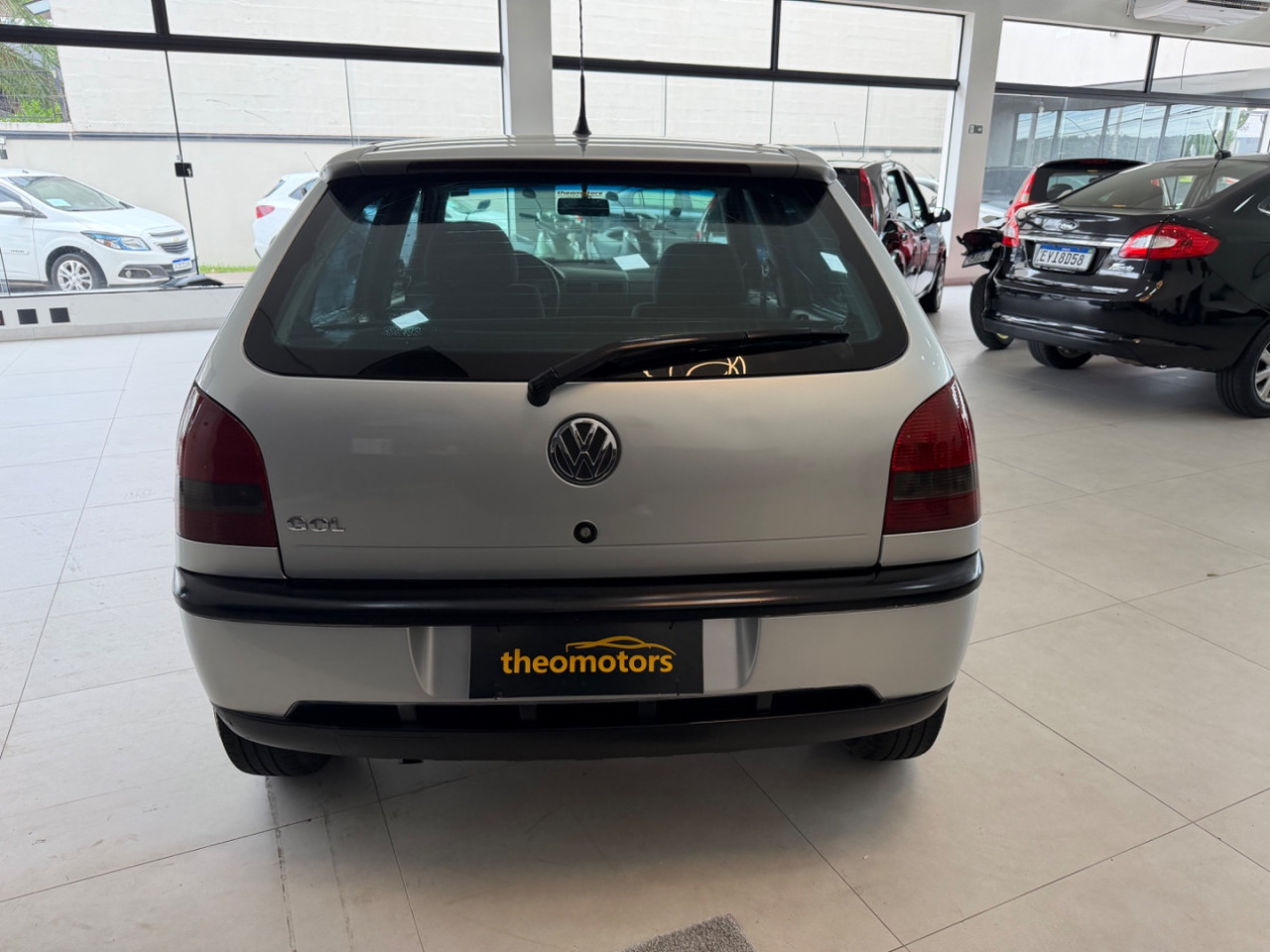 VOLKSWAGEN Gol 1.6