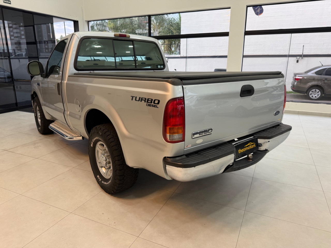 FORD F-250 3.9 XLT 4X4 CABINE SIMPLES DIESEL