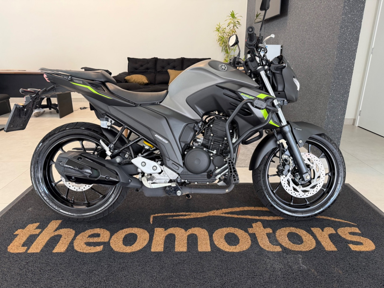 YAMAHA Fazer 250 Modelo sem Versão