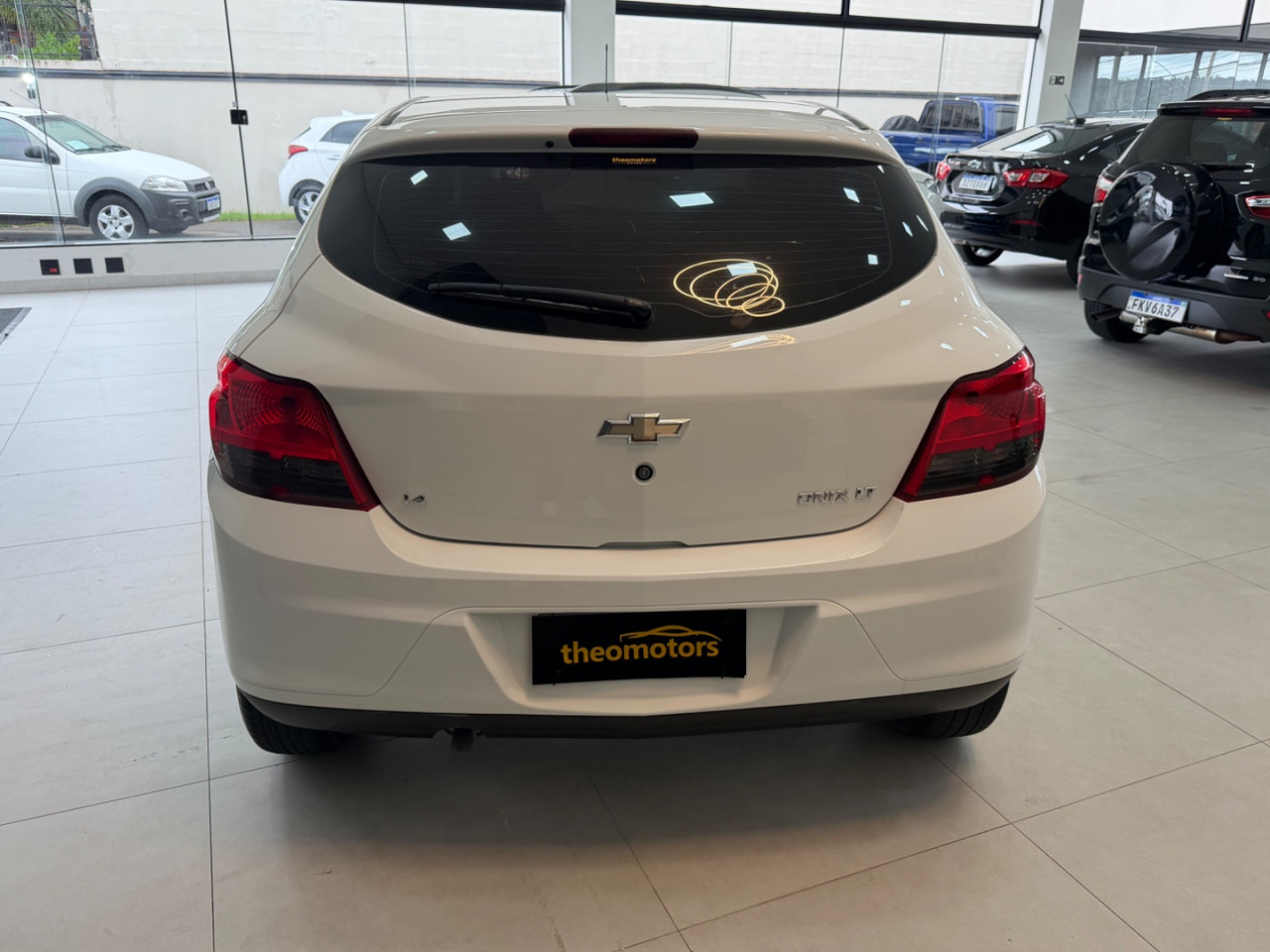 CHEVROLET Onix Hatch 1.4 4P FLEX LT