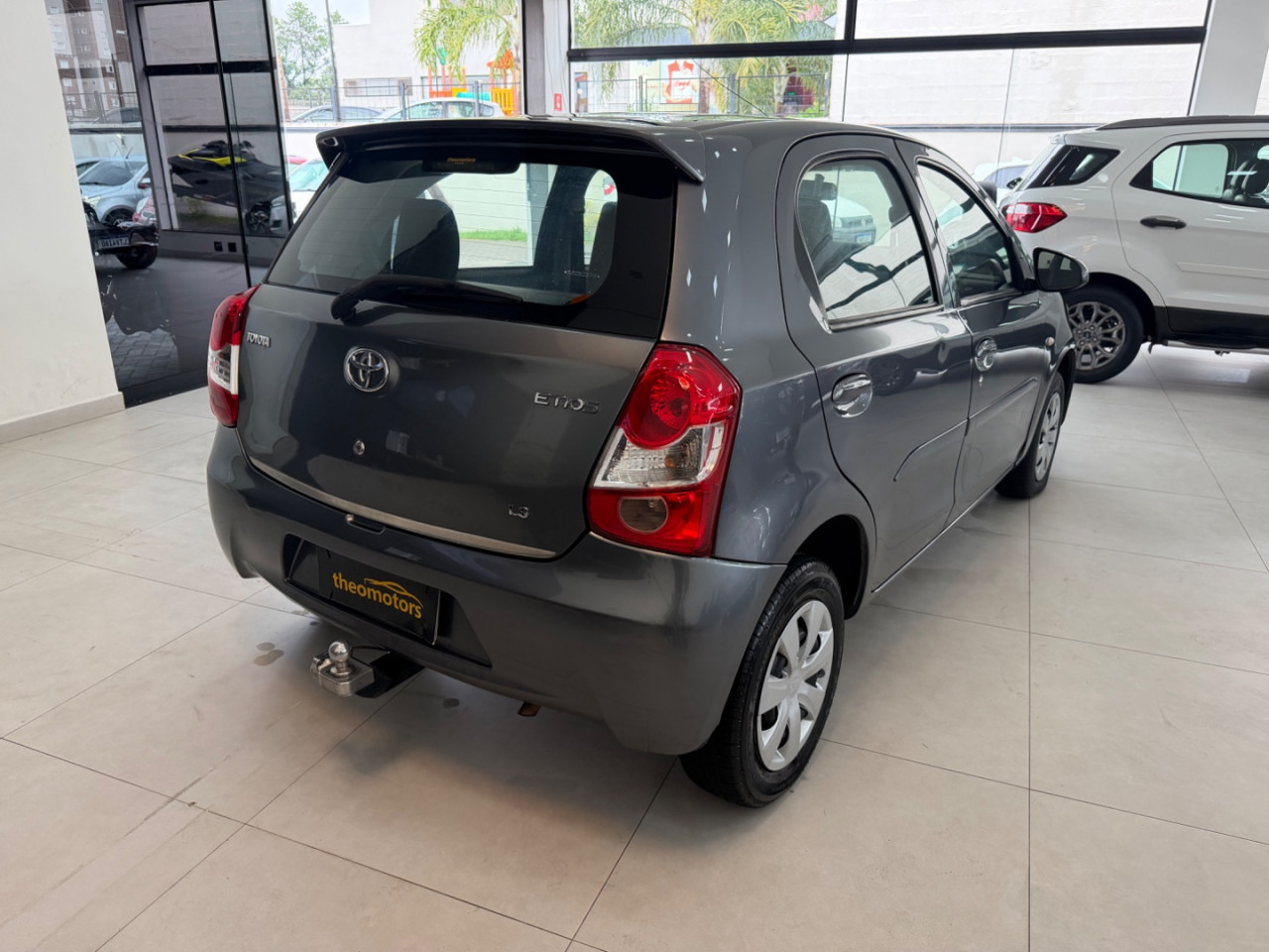 TOYOTA Etios Hatch 1.3 16V 4P FLEX X