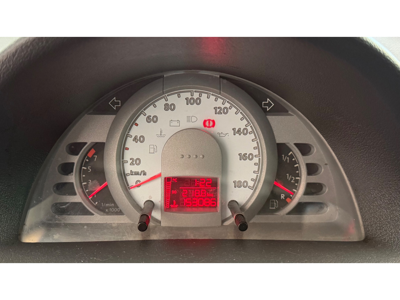 VOLKSWAGEN Gol 1.0