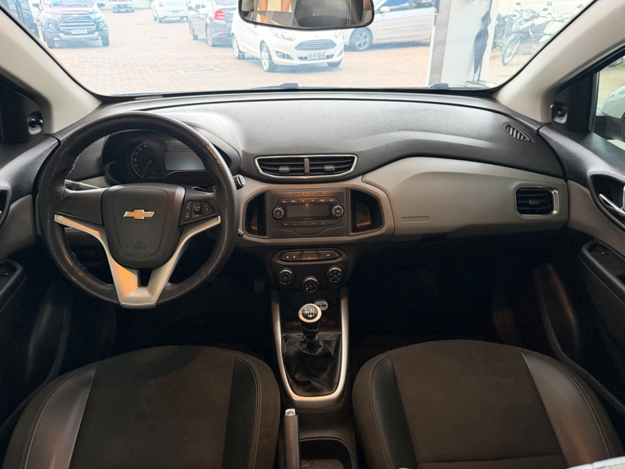 CHEVROLET Onix Hatch 1.0 4P FLEX LT