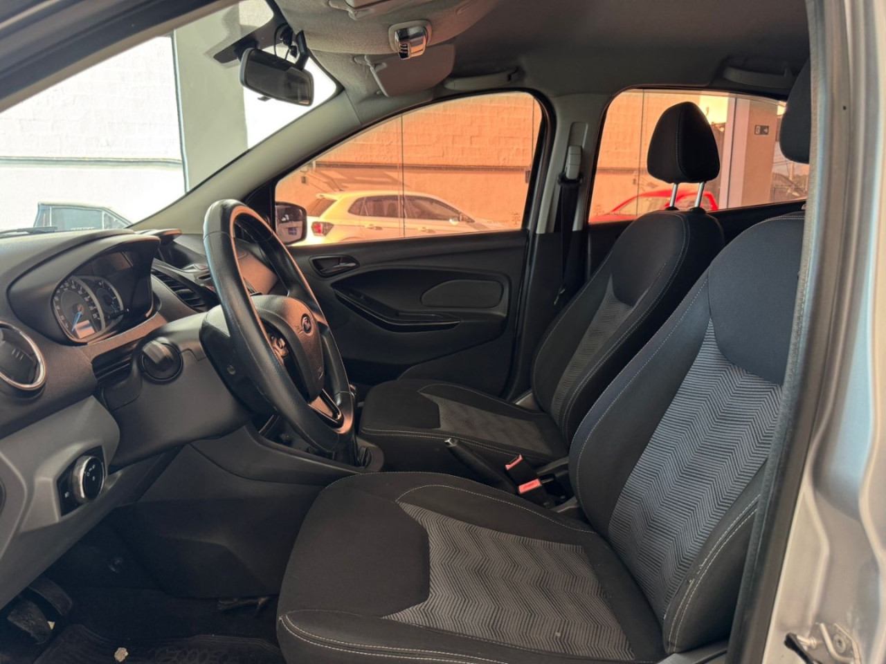 FORD Ka + Sedan 1.5 16V 4P FLEX SE PLUS