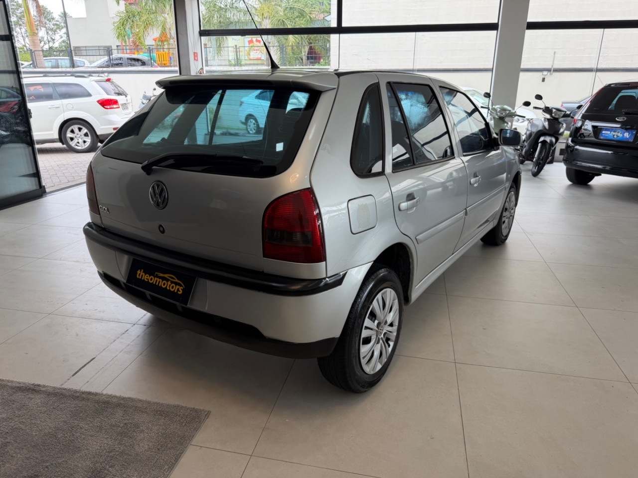VOLKSWAGEN Gol 1.6