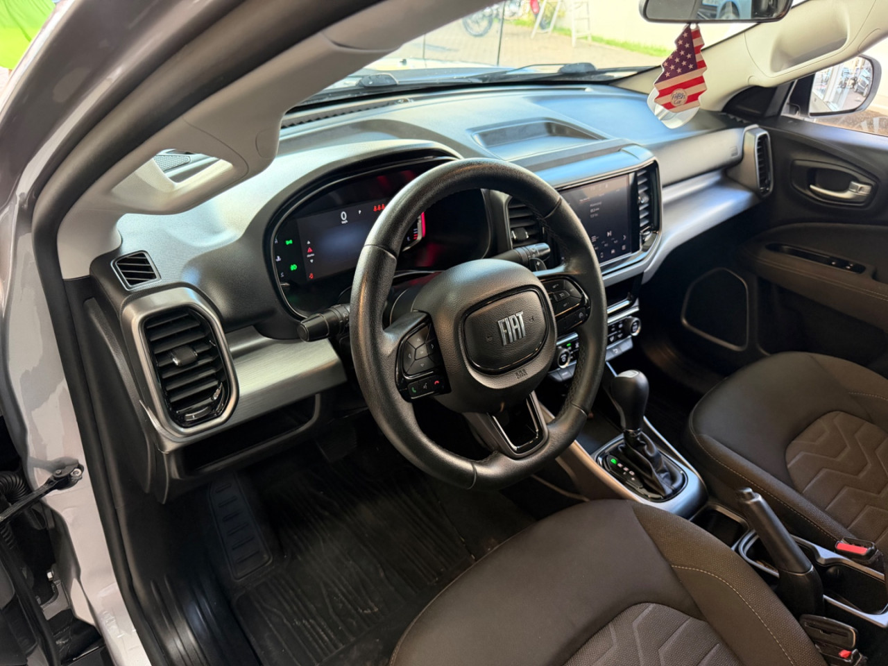 FIAT Toro 1.3 16V 4P FLEX 270 TURBO FREEDOM AUTOMÁTICO
