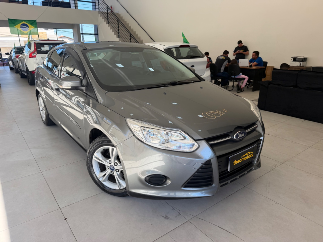 Focus Sedan 2.0 16V 4P FLEX SE POWERSHIFT AUTOMÁTICO