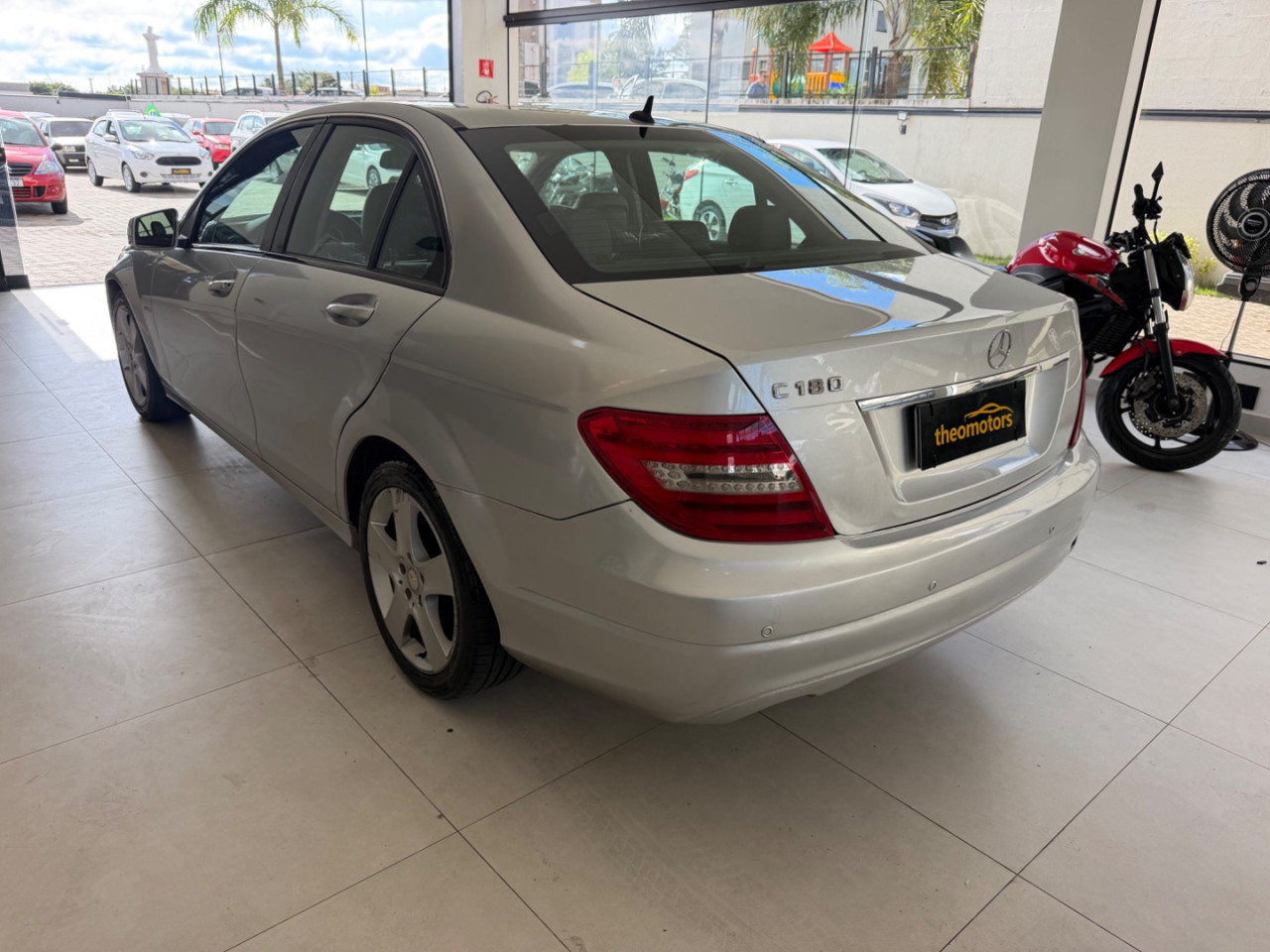 MERCEDES-BENZ C 180 1.8 16V 4P CGI CLASSIC AUTOMÁTICO