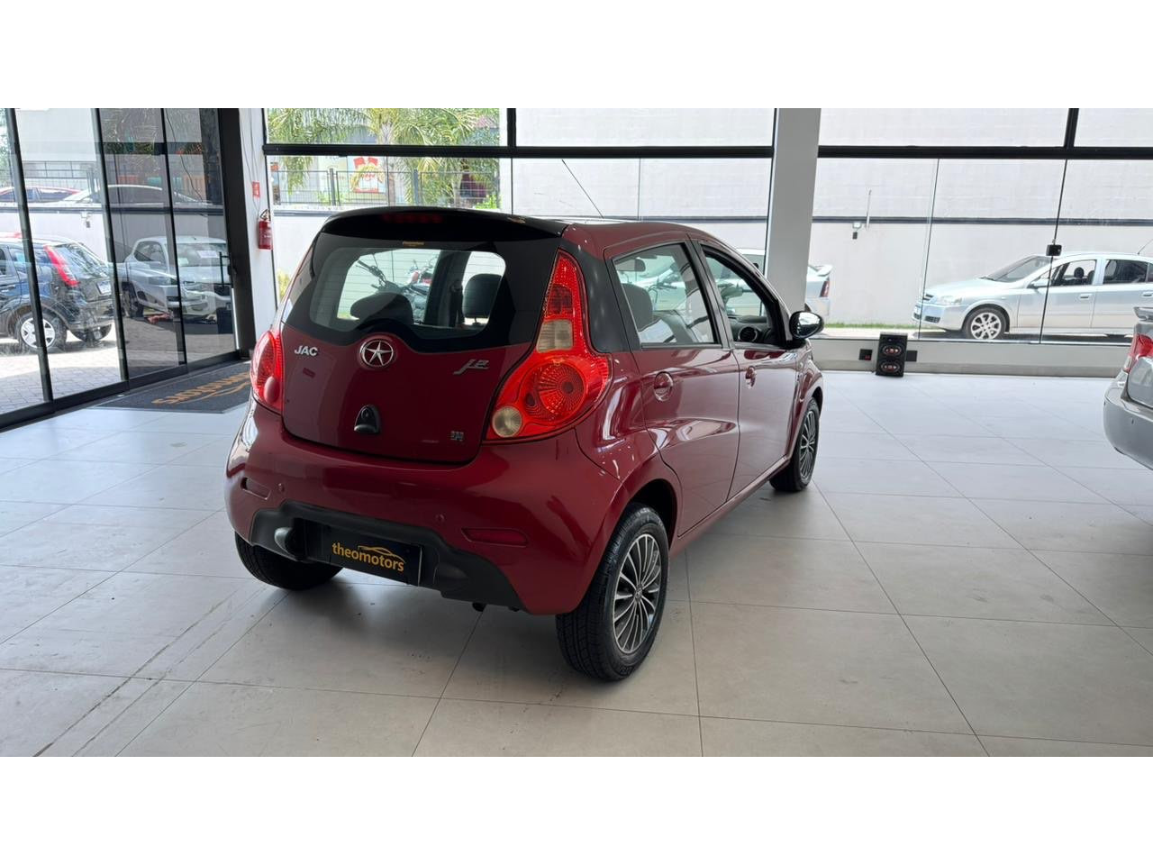 JAC J2 Hatch 1.4 16V 4P