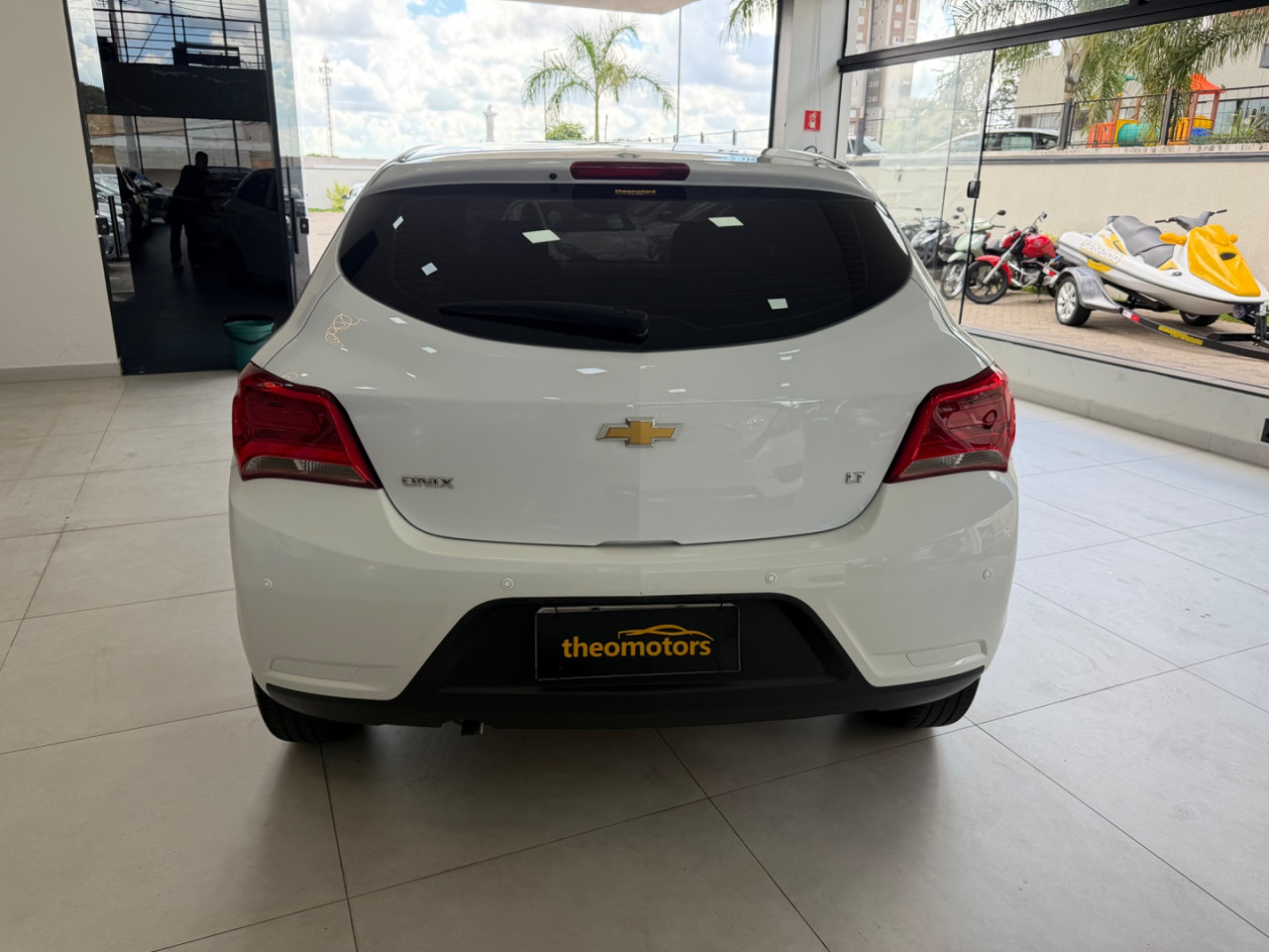 CHEVROLET Onix Hatch 1.0 4P FLEX LT