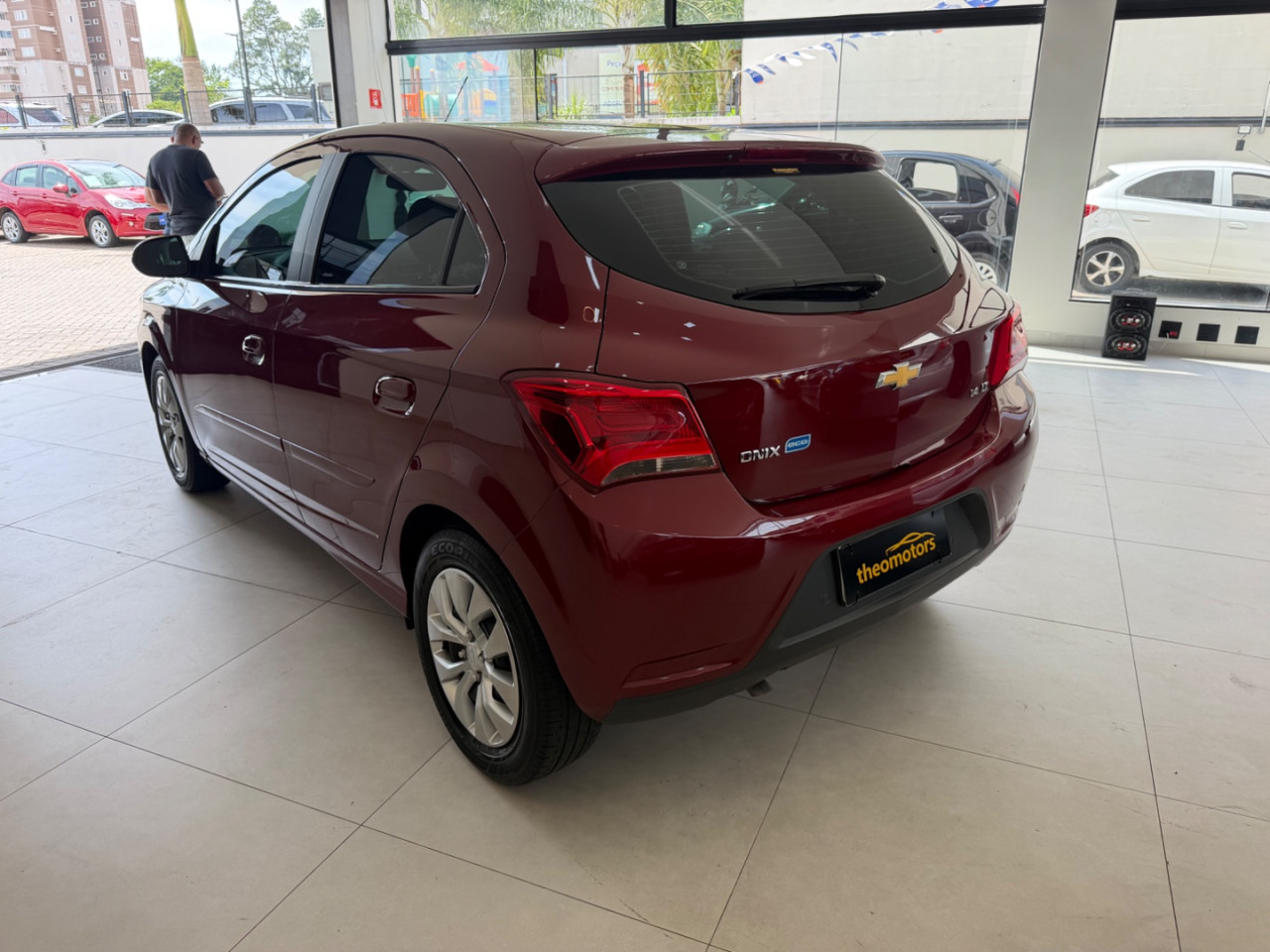 CHEVROLET Onix Hatch 1.4 4P FLEX LT