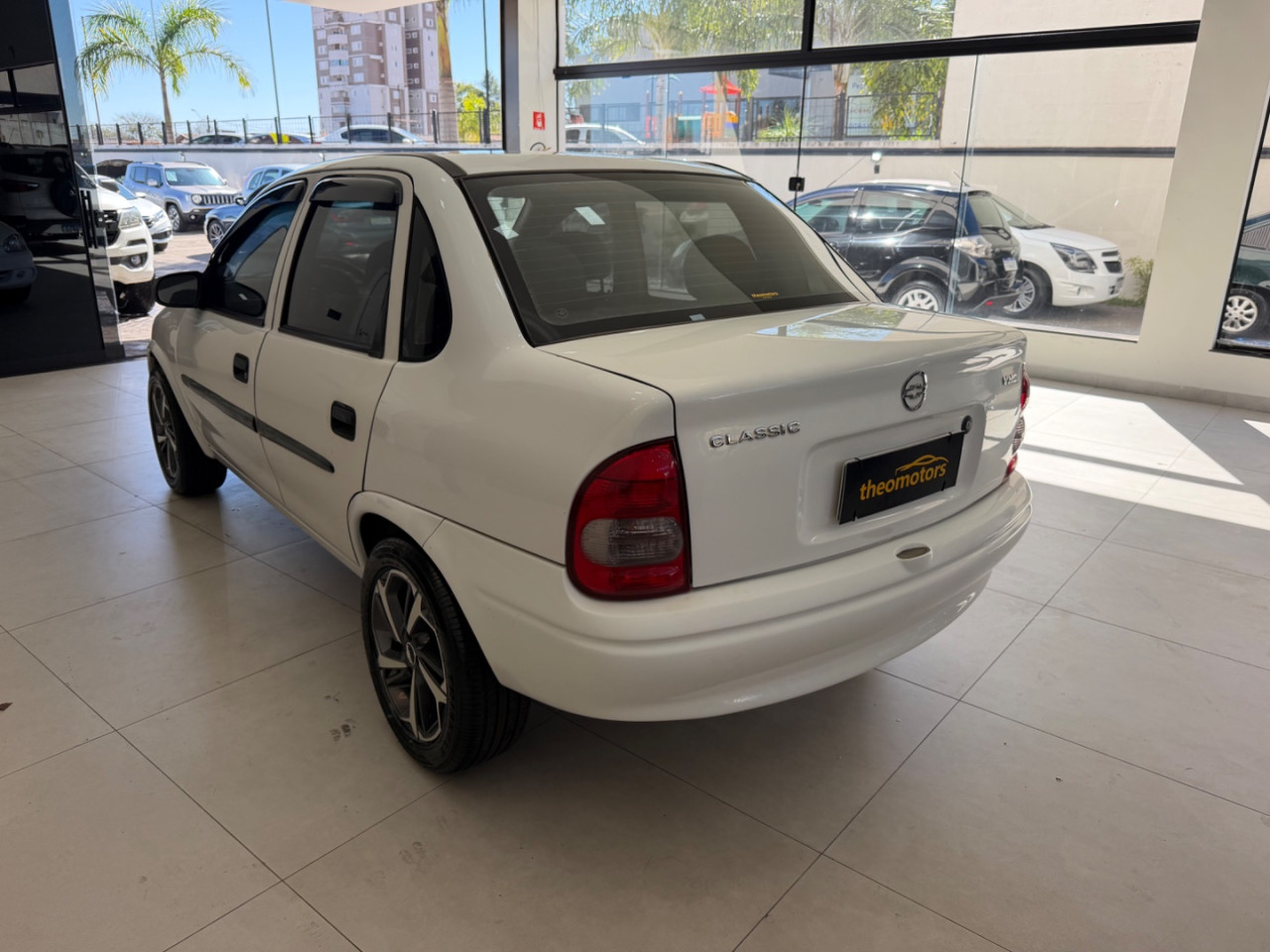 CHEVROLET Classic Sedan 1.0 4P