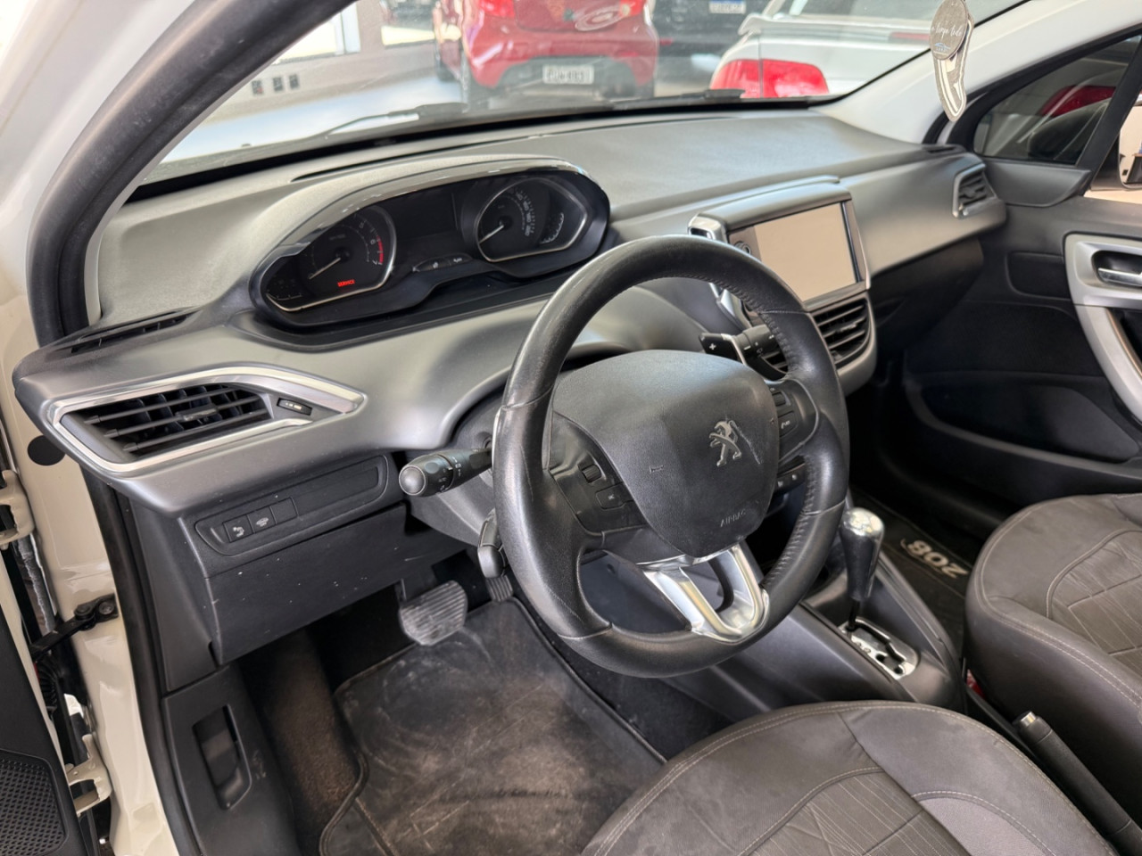 PEUGEOT 208 1.6 16V 4P FLEX GRIFFE AUTOMÁTICO