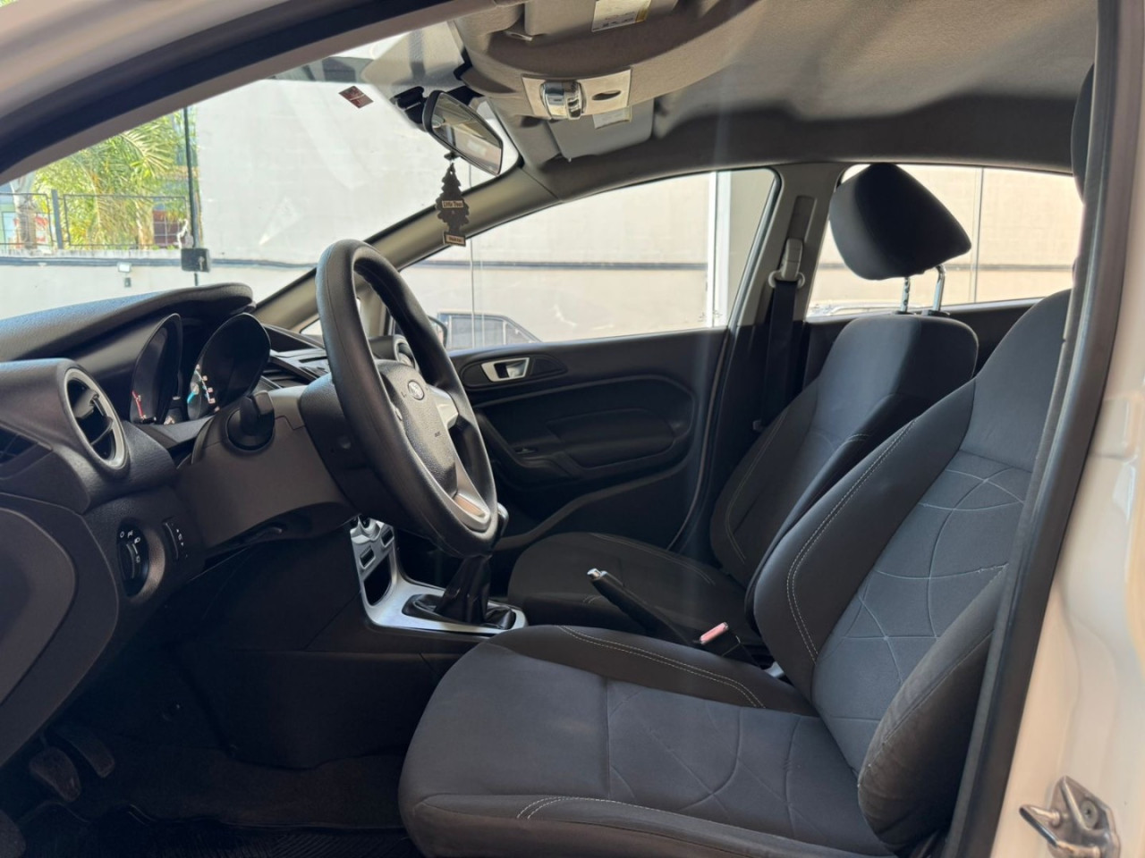 FORD Fiesta Sedan 1.6 4P FLEX
