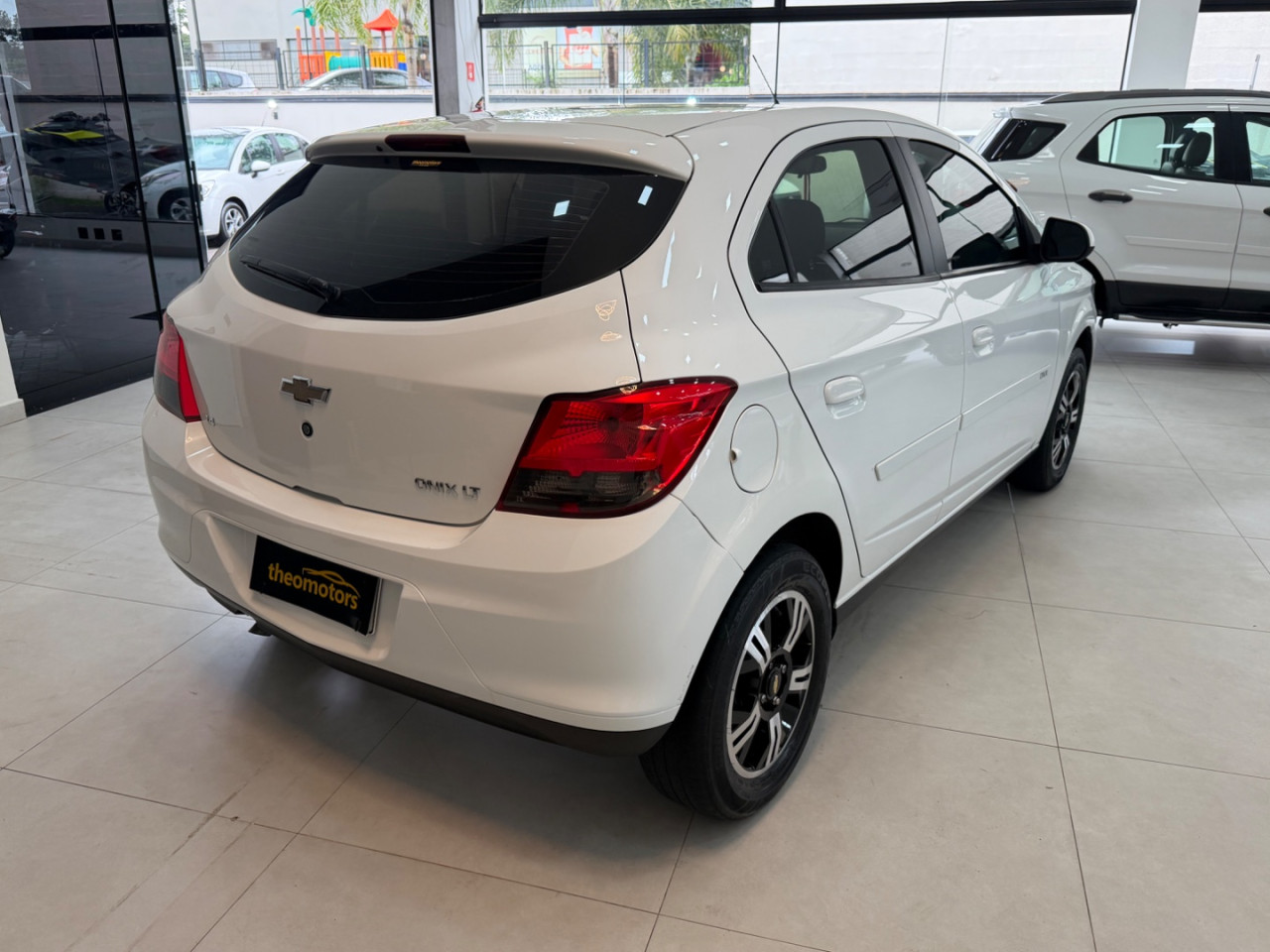 CHEVROLET Onix Hatch 1.4 4P FLEX LT