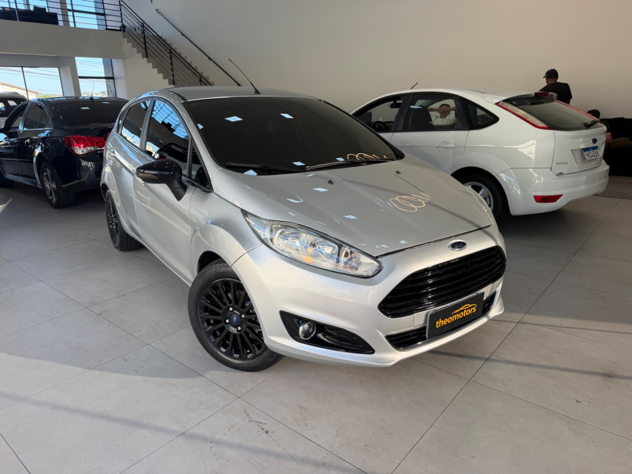 Fiesta Hatch 1.6 16V 4P FLEX TITANIUM POWERSHIFT AUTOMÁTICO