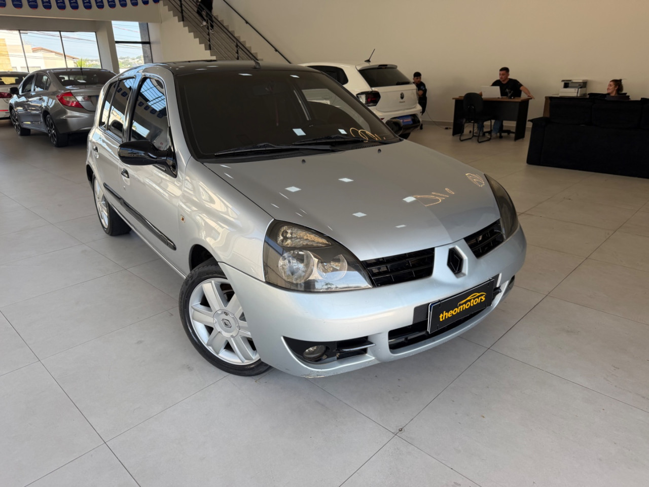 Clio Hatch 1.0 16V 4P EXPRESSION