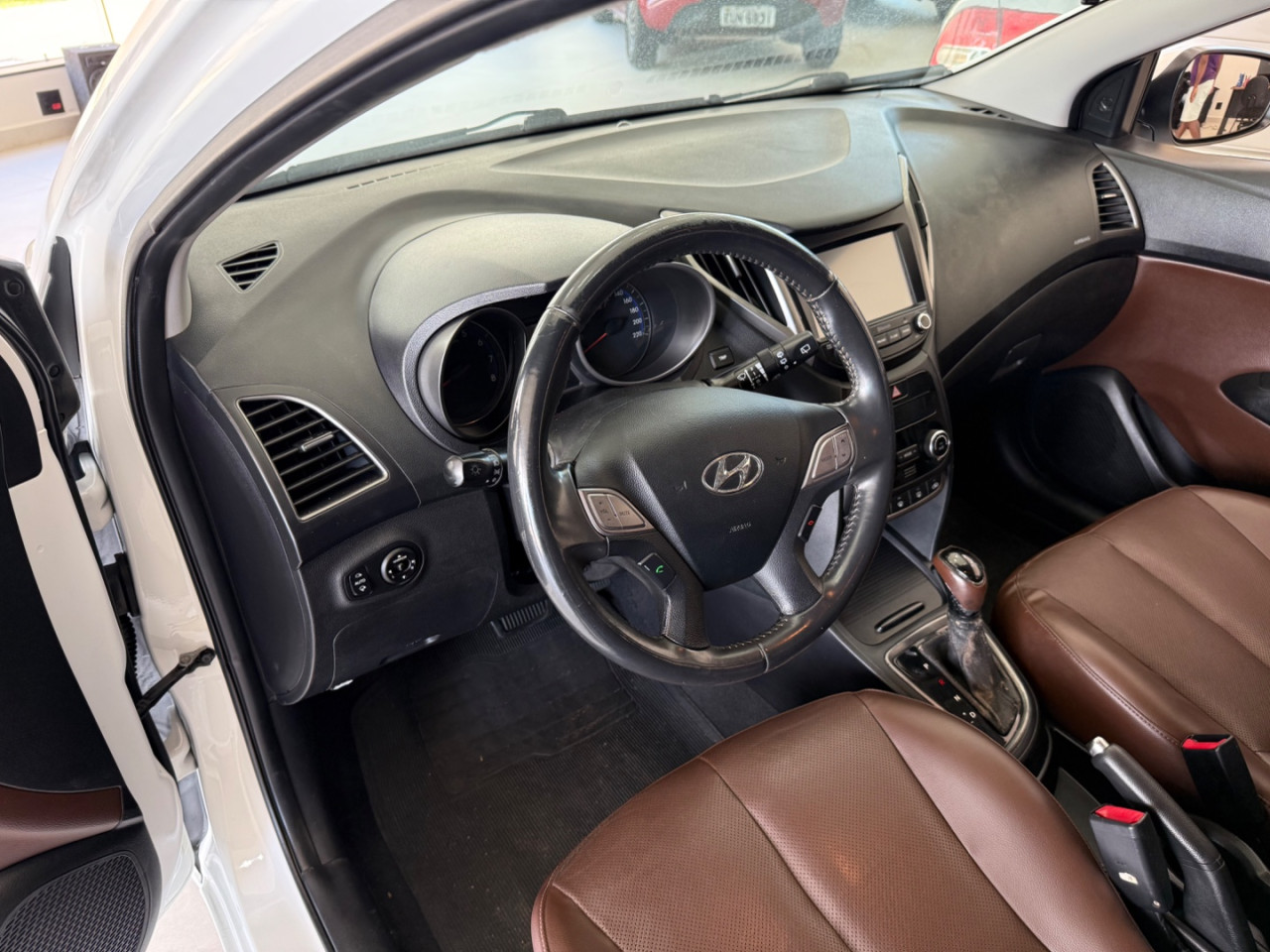 HYUNDAI HB 20 Hatch 1.6 16V 4P PREMIUM FLEX AUTOMÁTICO