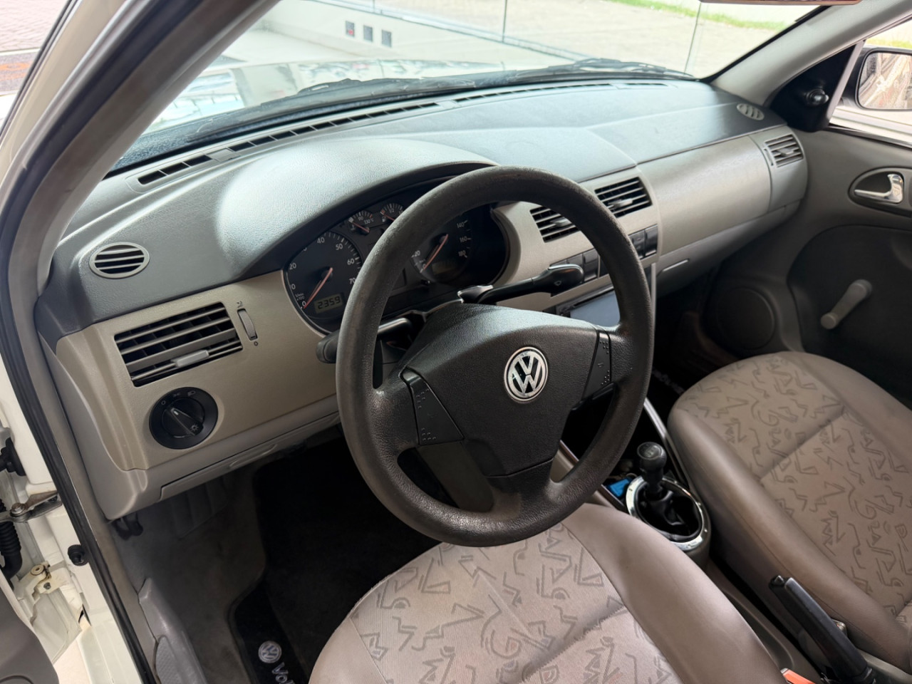 VOLKSWAGEN Gol 1.0