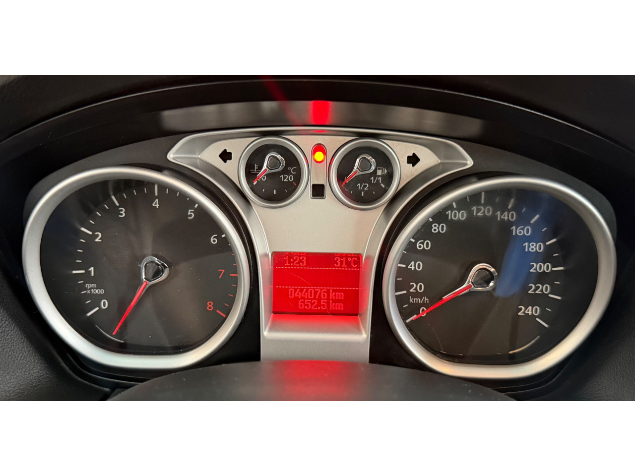 FORD Focus Hatch 2.0 16V 4P GLX
