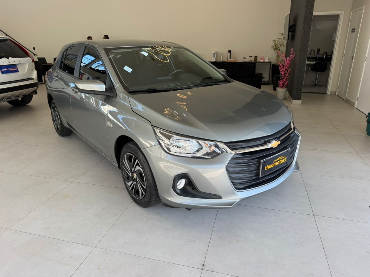 CHEVROLET Onix Hatch 1.0 12V 4P FLEX LT