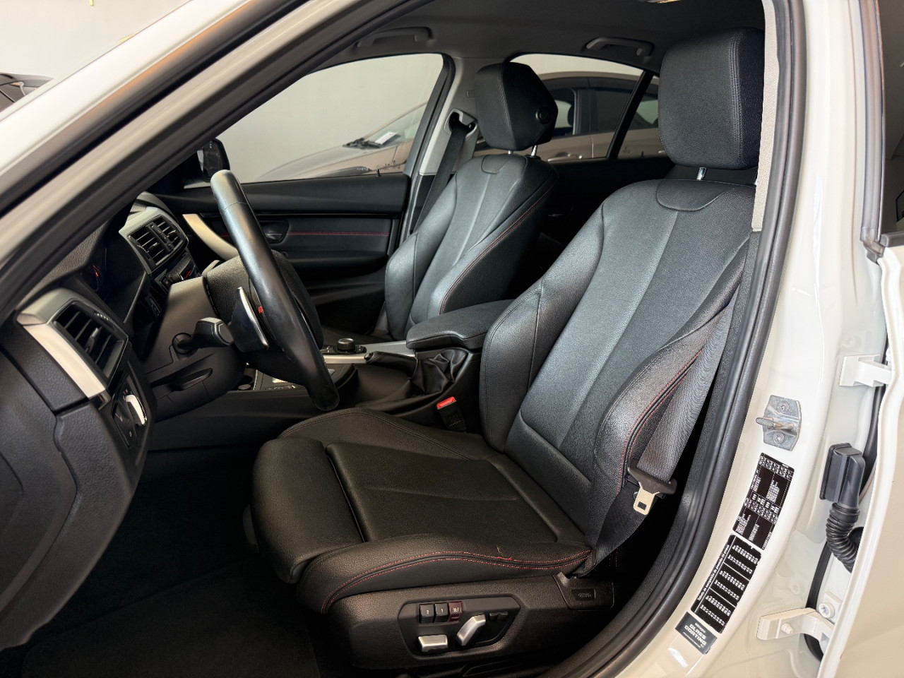 BMW 320I 2.0 16V 4P ACTIVE TURBO AUTOMÁTICO