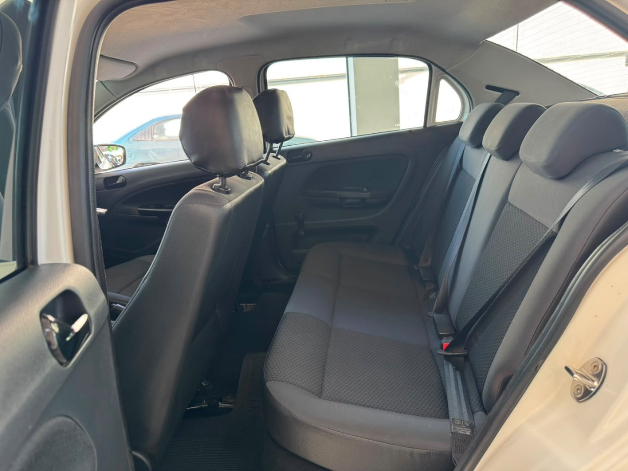 VOLKSWAGEN Voyage 1.6 4P FLEX MSI