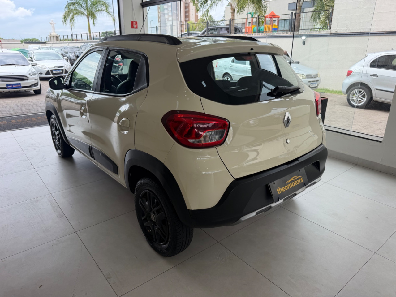 RENAULT Kwid 1.0 12V 4P SCE FLEX OUTSIDER