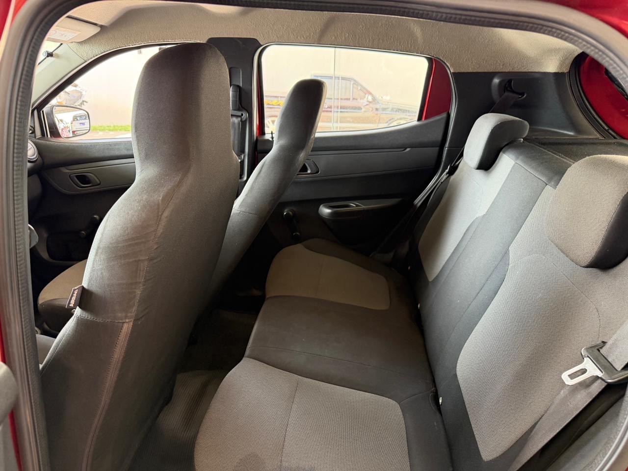 RENAULT Kwid 1.0 12V 4P SCE FLEX LIFE