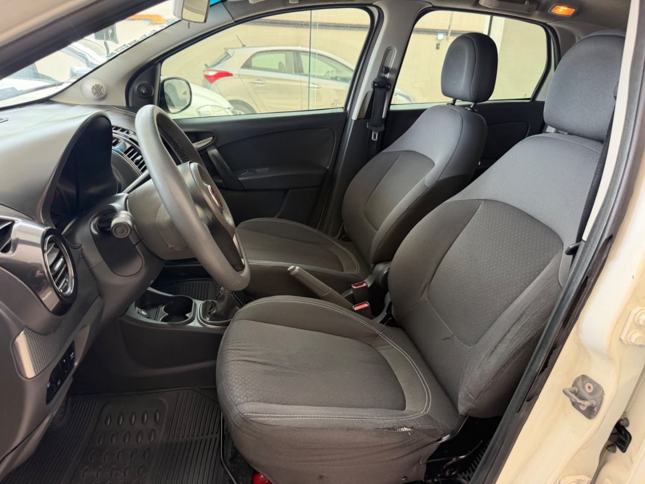 FIAT Siena 1.4 4P ATTRACTIVE FLEX
