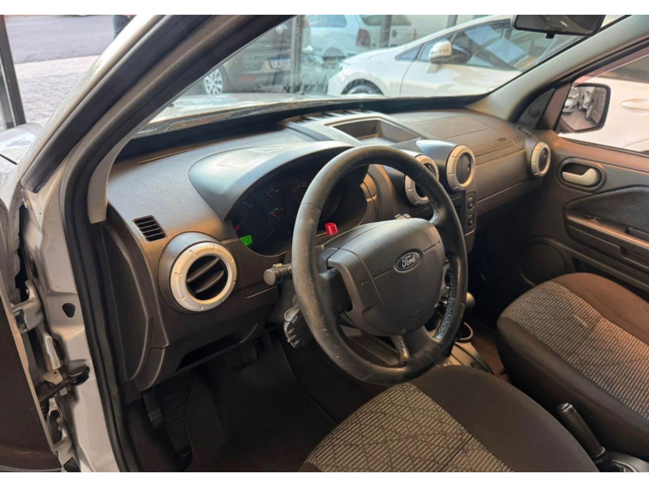 FORD Ecosport 2.0 16V 4P XLT FLEX AUTOMÁTICO