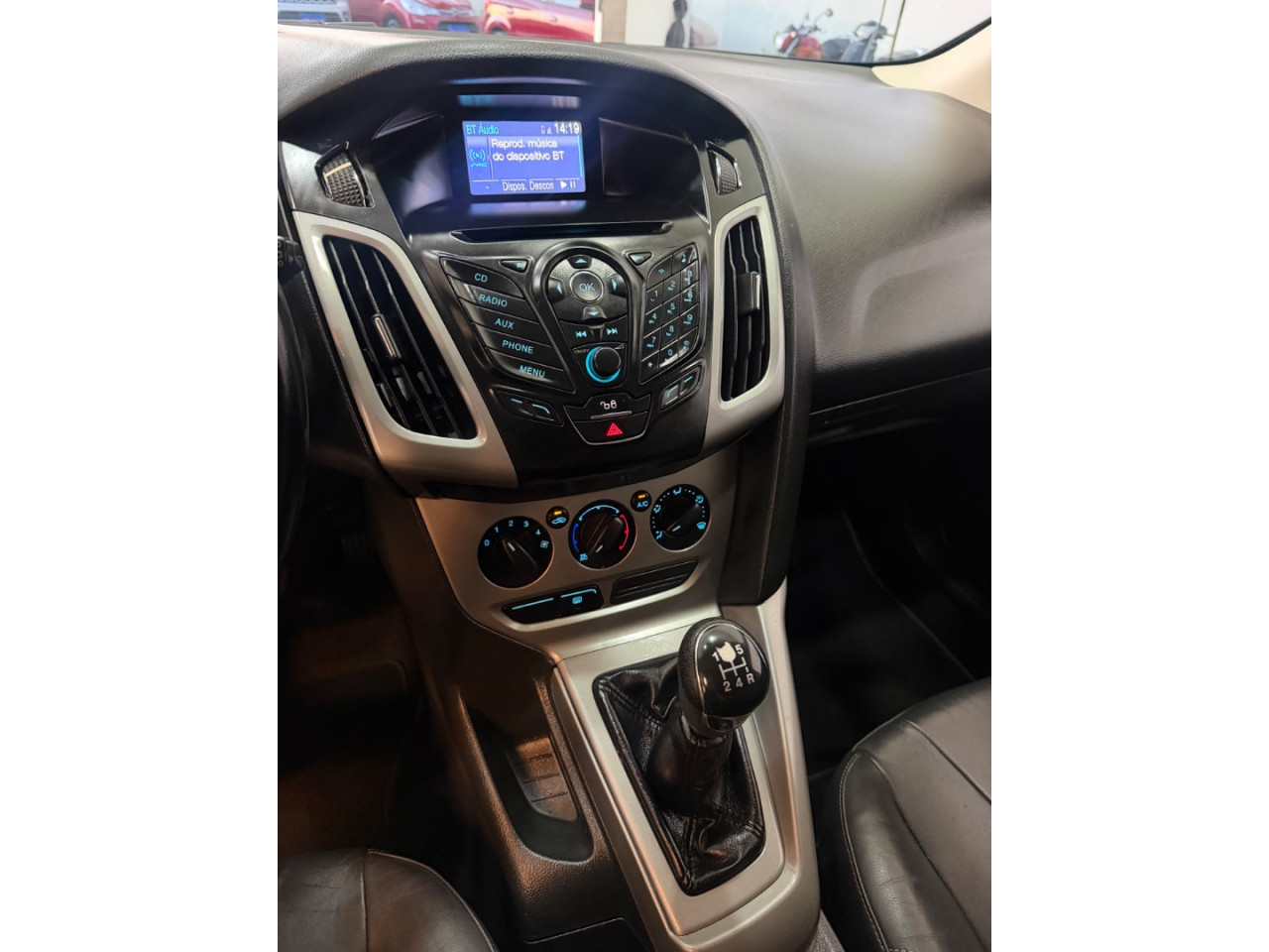 FORD Focus Hatch 1.6 16V 4P SE FLEX