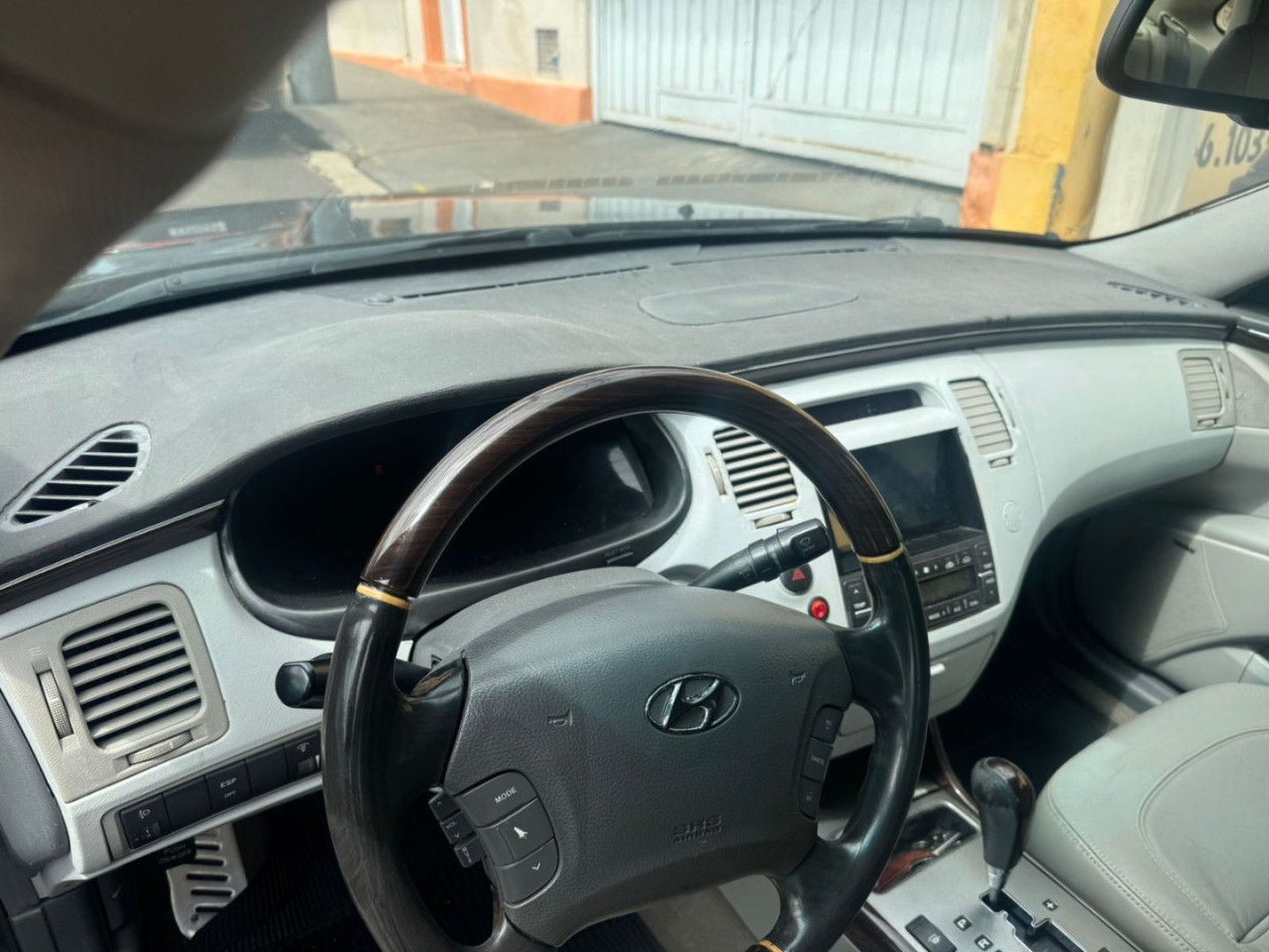 HYUNDAI Azera 3.3 V6 24V GLS AUTOMÁTICO