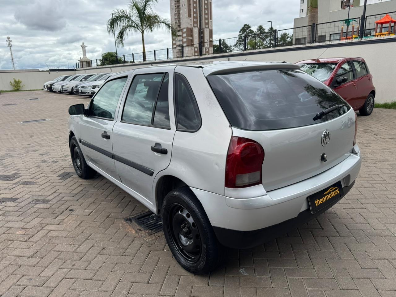 VOLKSWAGEN Gol 1.0