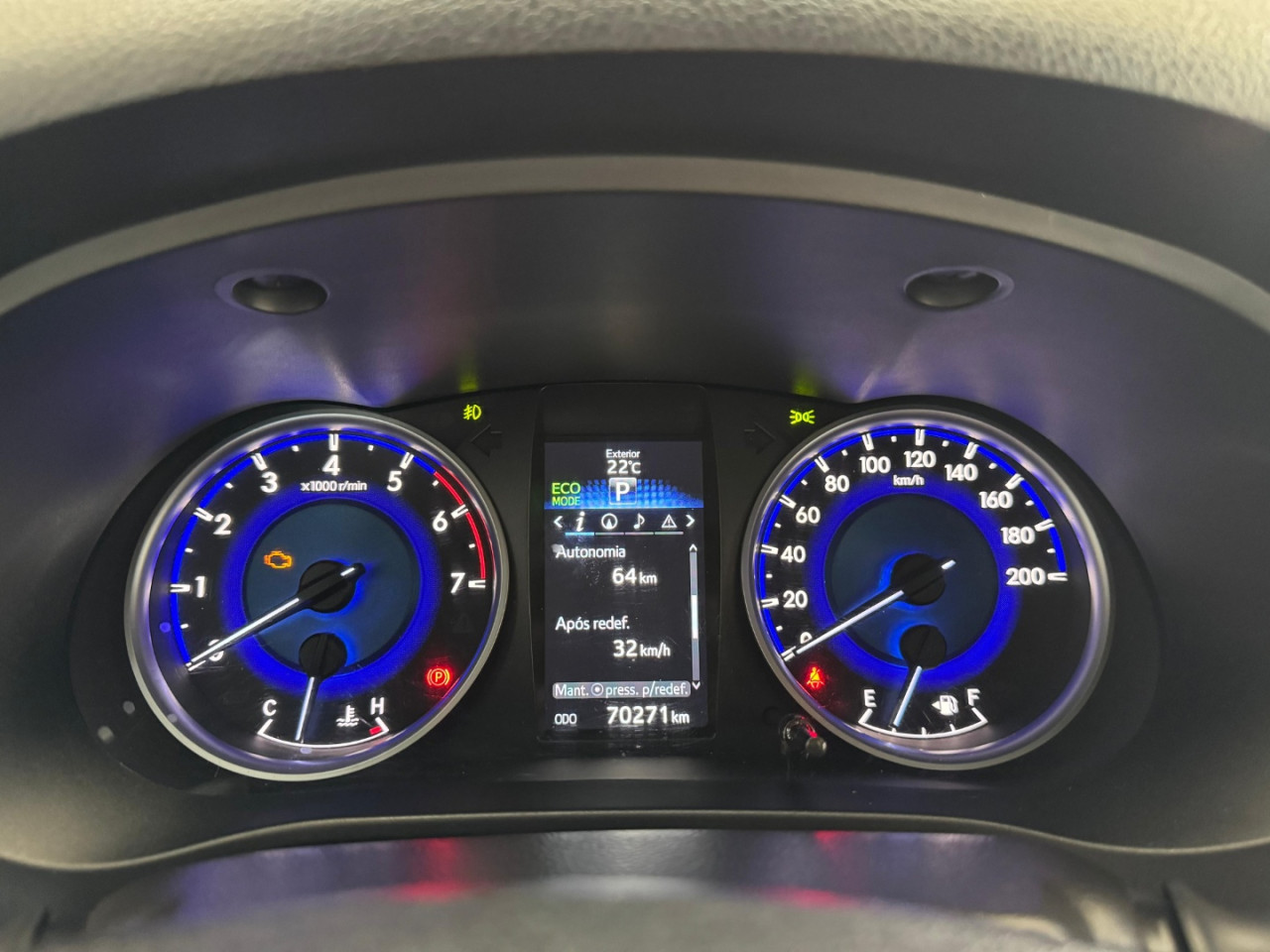 TOYOTA Hilux Caminhonete 2.7 16V 4P SRV FLEX CABINE DUPLA AUTOMÁTICO