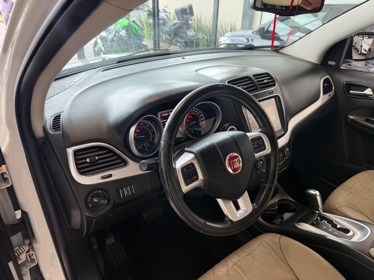 FIAT Freemont 2.4 16V 4P PRECISION AUTOMÁTICO 7 LUGARES