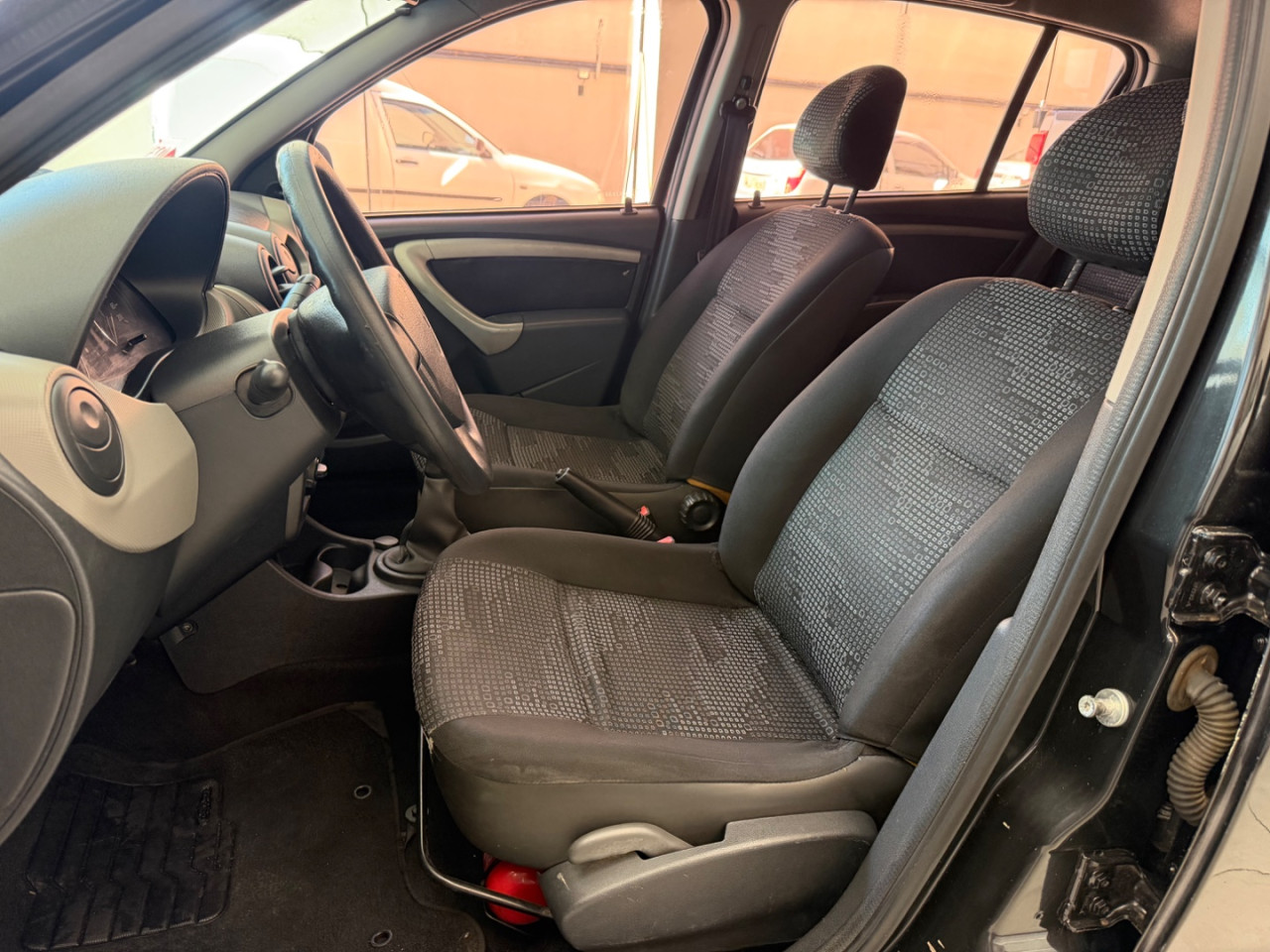 RENAULT Sandero 1.0 16V 4P FLEX EXPRESSION