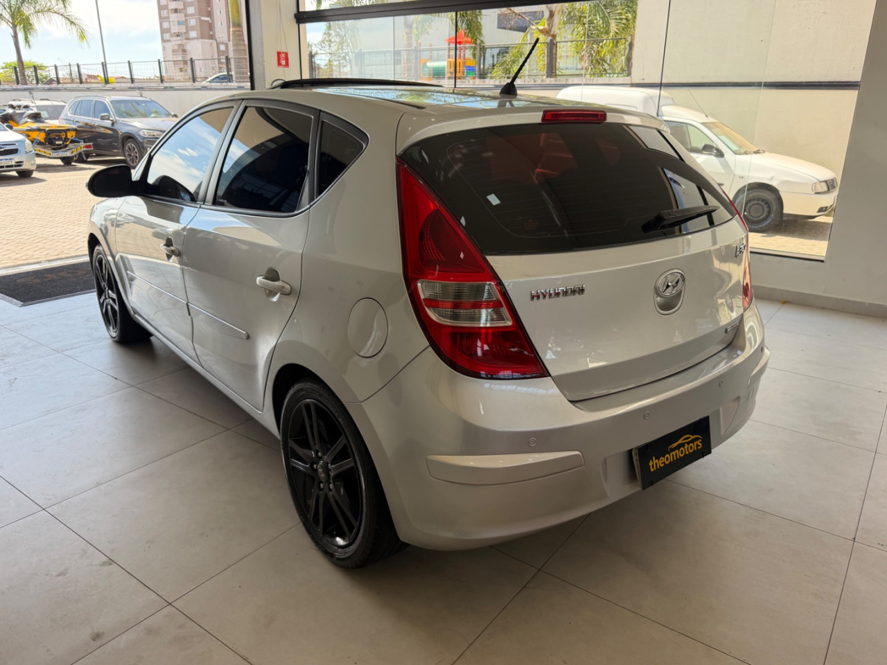 HYUNDAI I30 2.0 16V 4P AUTOMÁTICO