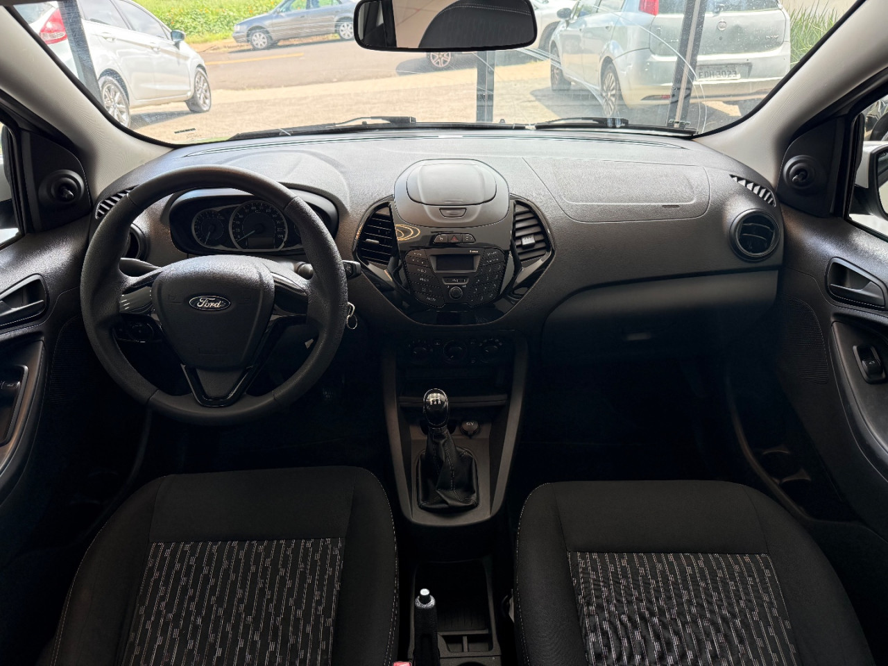 FORD Ka + Sedan 1.5 12V 4P TI-VCT SE FLEX