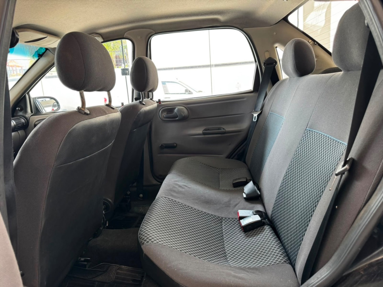 CHEVROLET Classic Sedan 1.0 4P