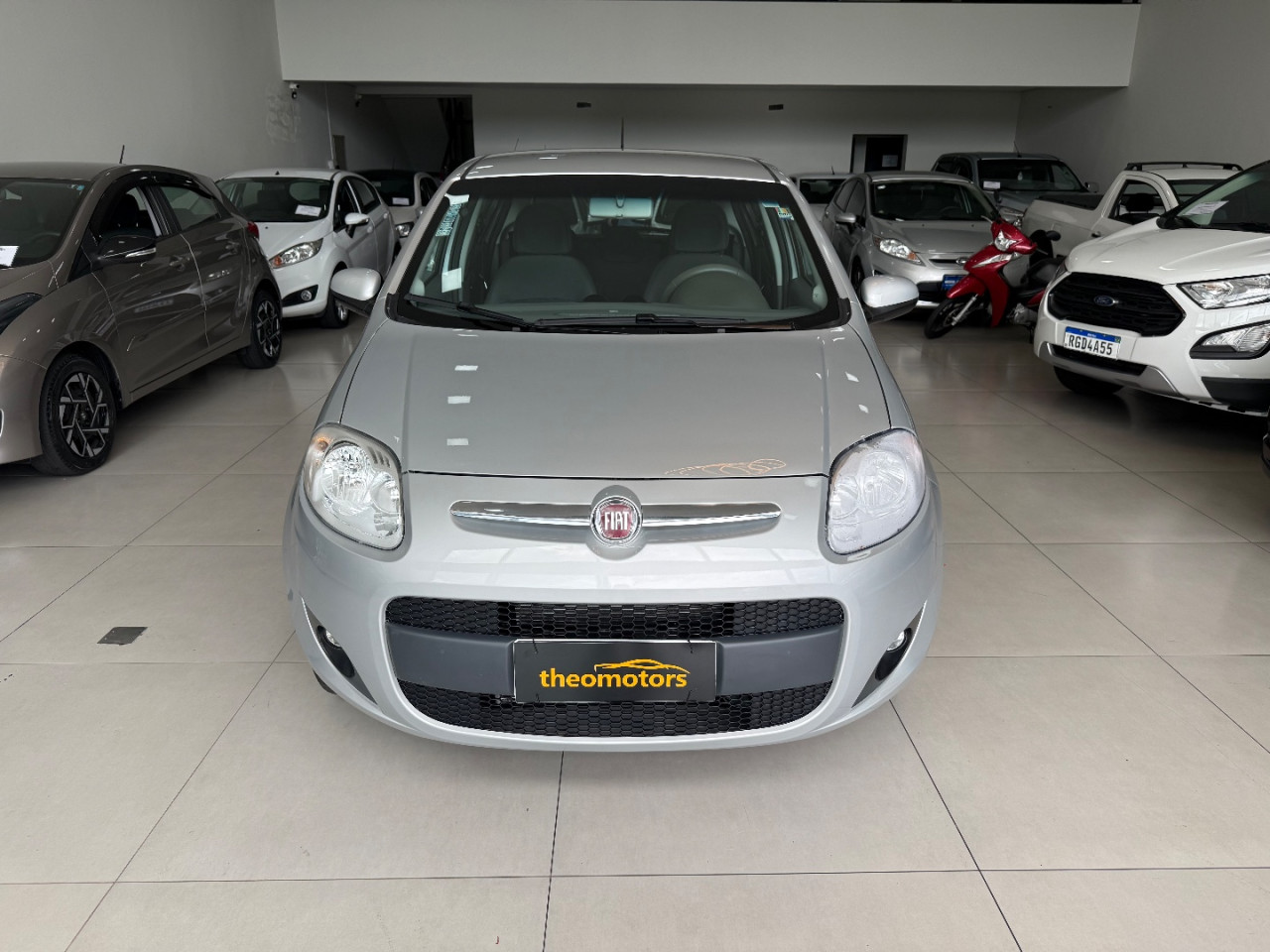 FIAT Palio 1.4 4P FLEX ATTRACTIVE