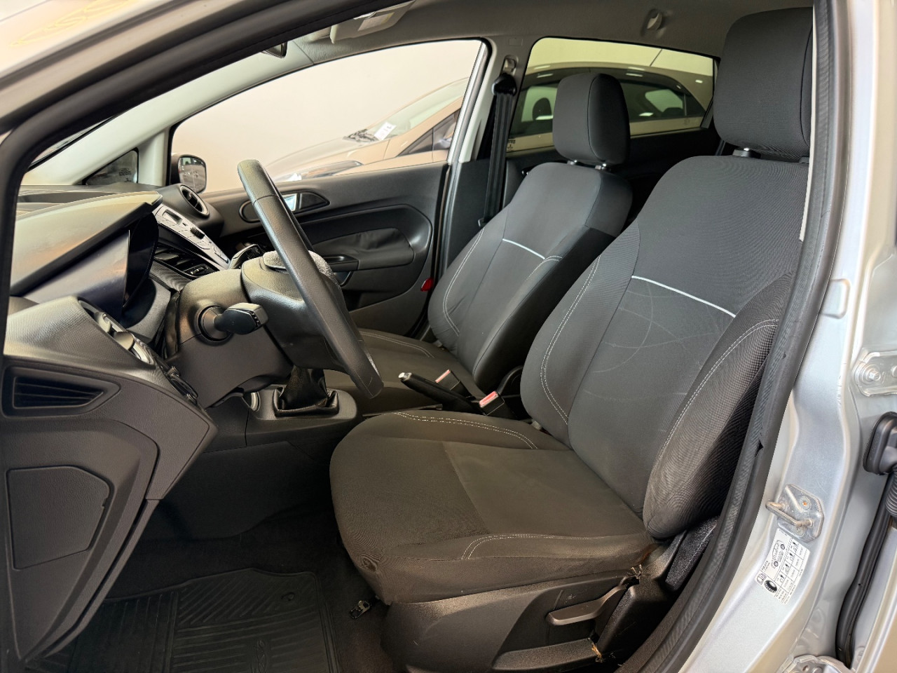 FORD Fiesta Hatch 1.5 16V 4P SE FLEX