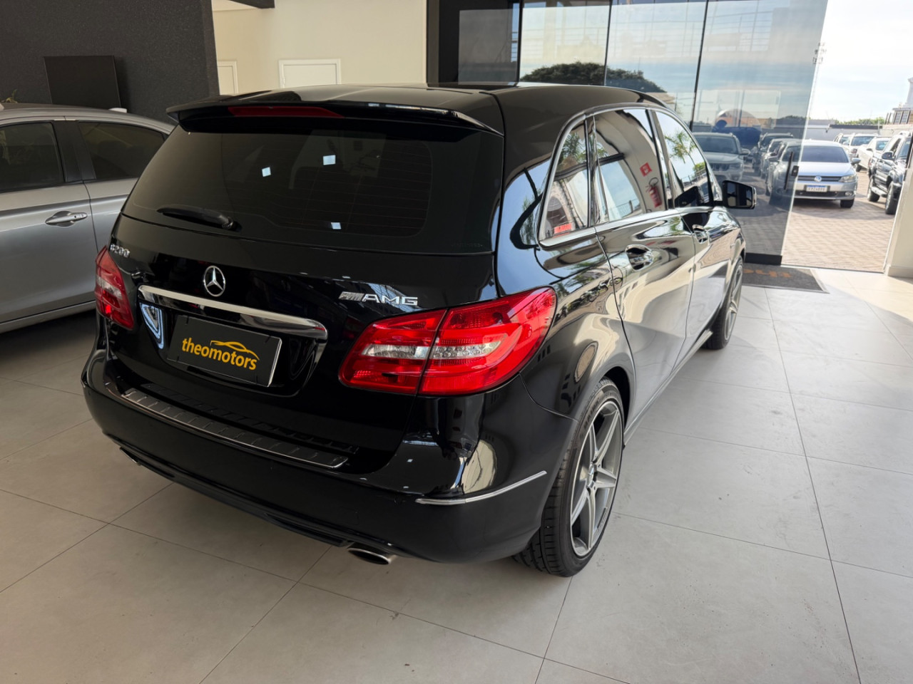 MERCEDES-BENZ B 200 1.6 4P TURBO AUTOMÁTICO