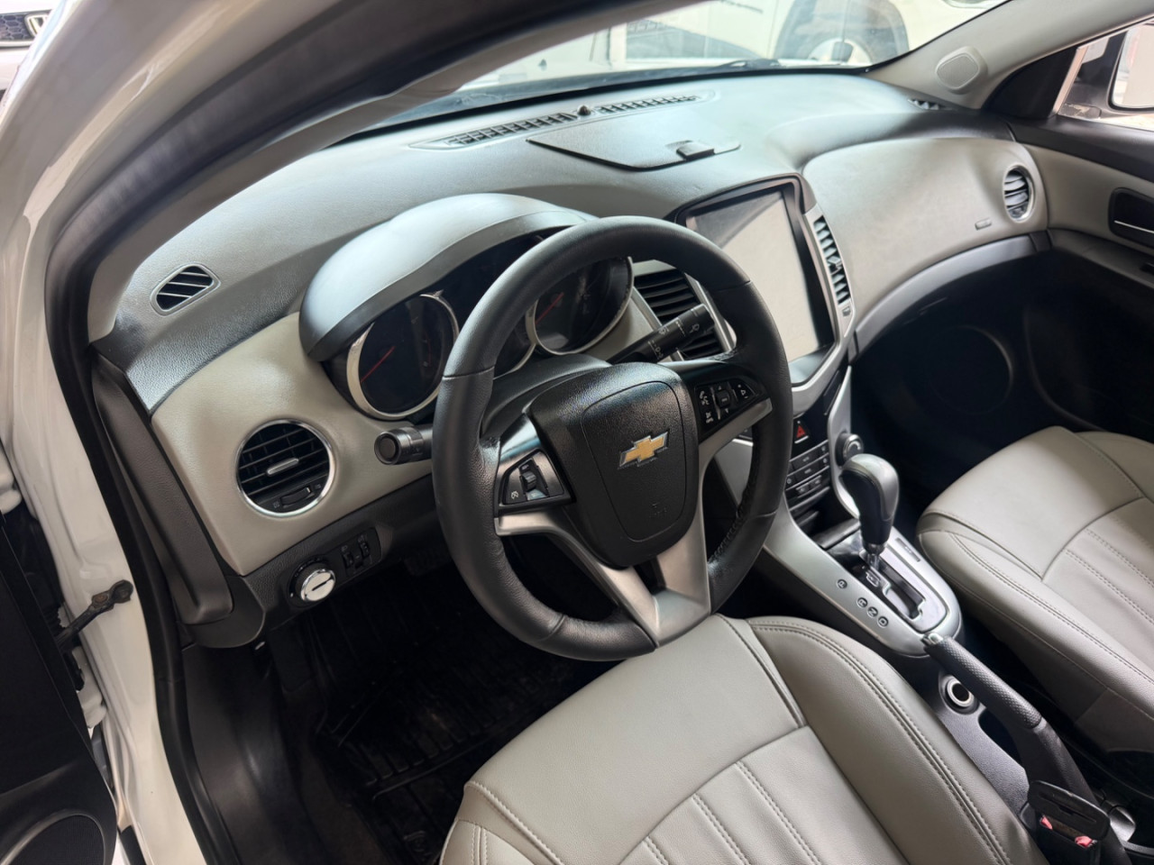 CHEVROLET Cruze Sedan 1.8 16V 4P LTZ ECOTEC FLEX AUTOMÁTICO