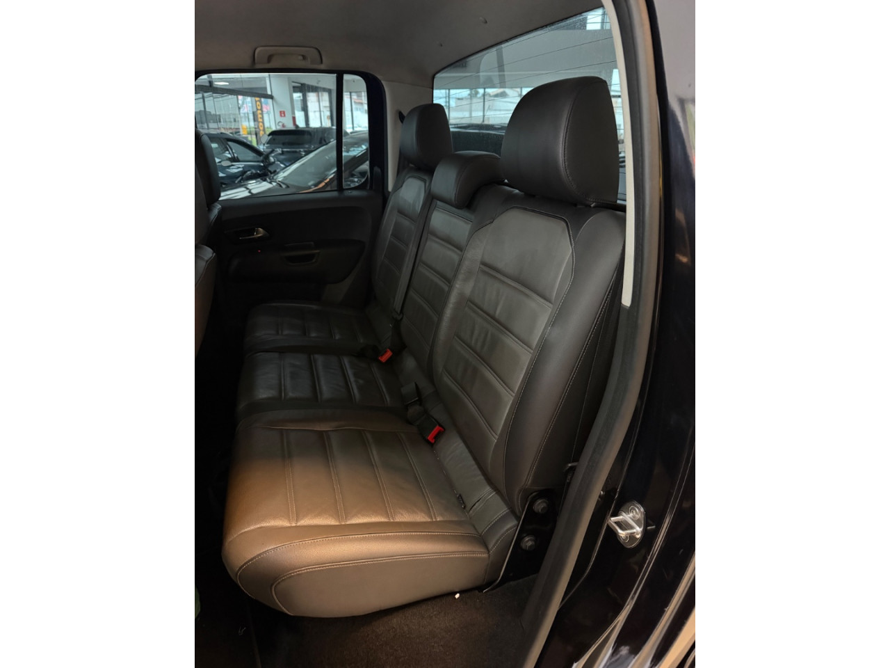 VOLKSWAGEN Amarok 3.0 V6 CABINE DUPLA HIGHLINE 4X4 TURBO INTERCOOLER AUTOMÁTICO