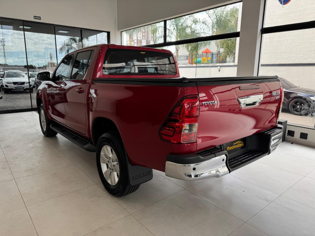 TOYOTA Hilux Caminhonete 2.7 16V 4P SRV FLEX CABINE DUPLA AUTOMÁTICO