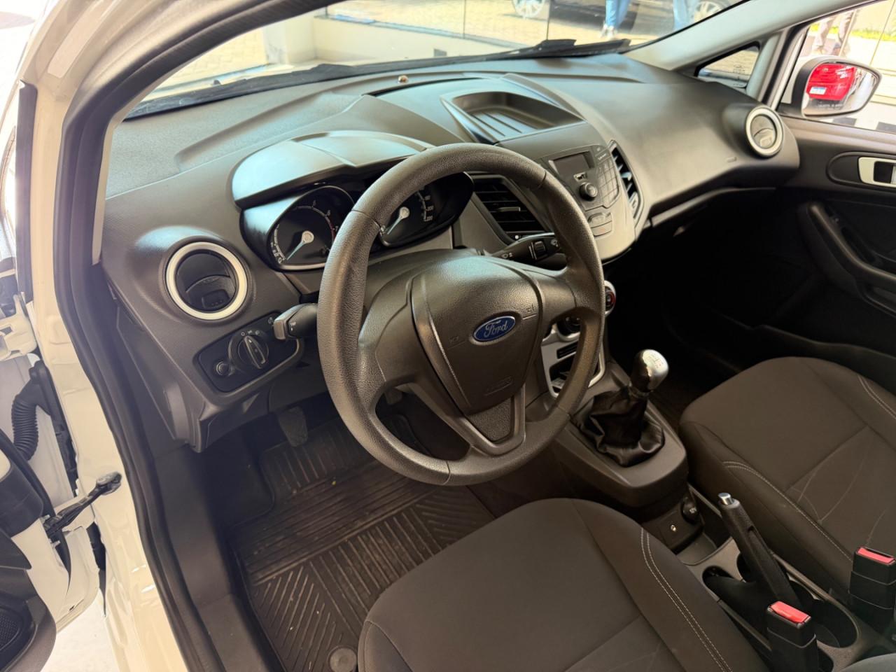 FORD Fiesta Hatch 1.6